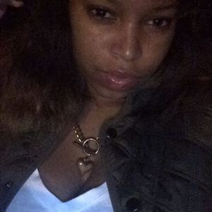 Meet your Posher, Deshawna